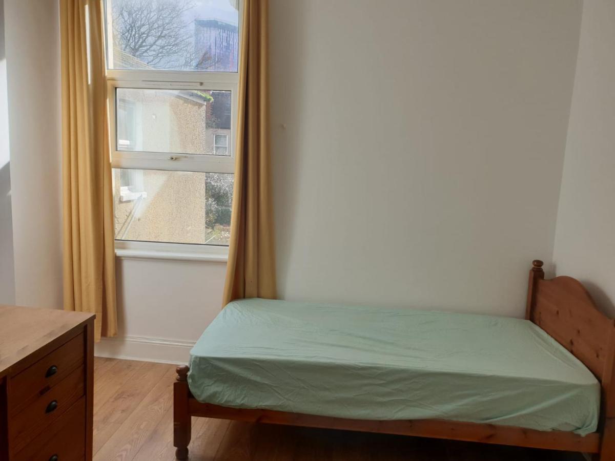 Burney Tomar House Appartement Croydon Buitenkant foto