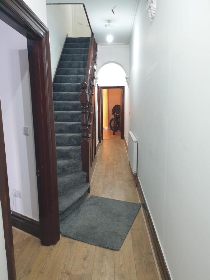 Burney Tomar House Appartement Croydon Buitenkant foto