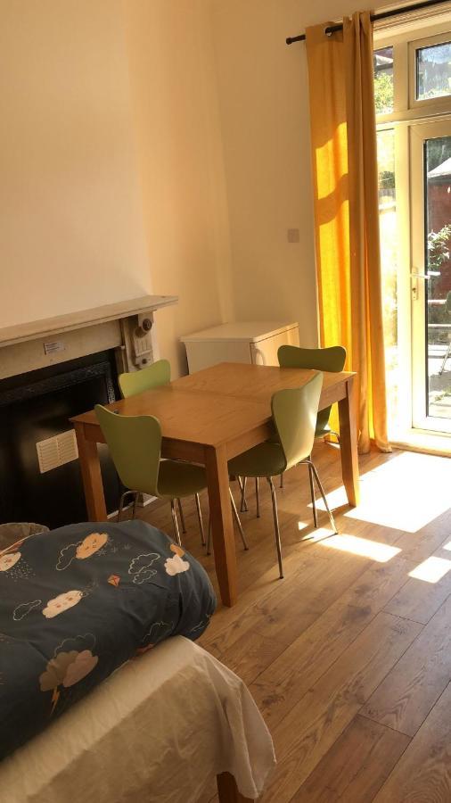 Burney Tomar House Appartement Croydon Buitenkant foto